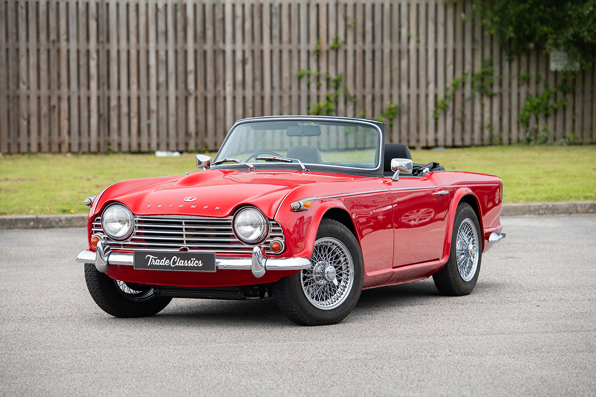 Photo 1 of 12 of 1967 Triumph TR4A IRS