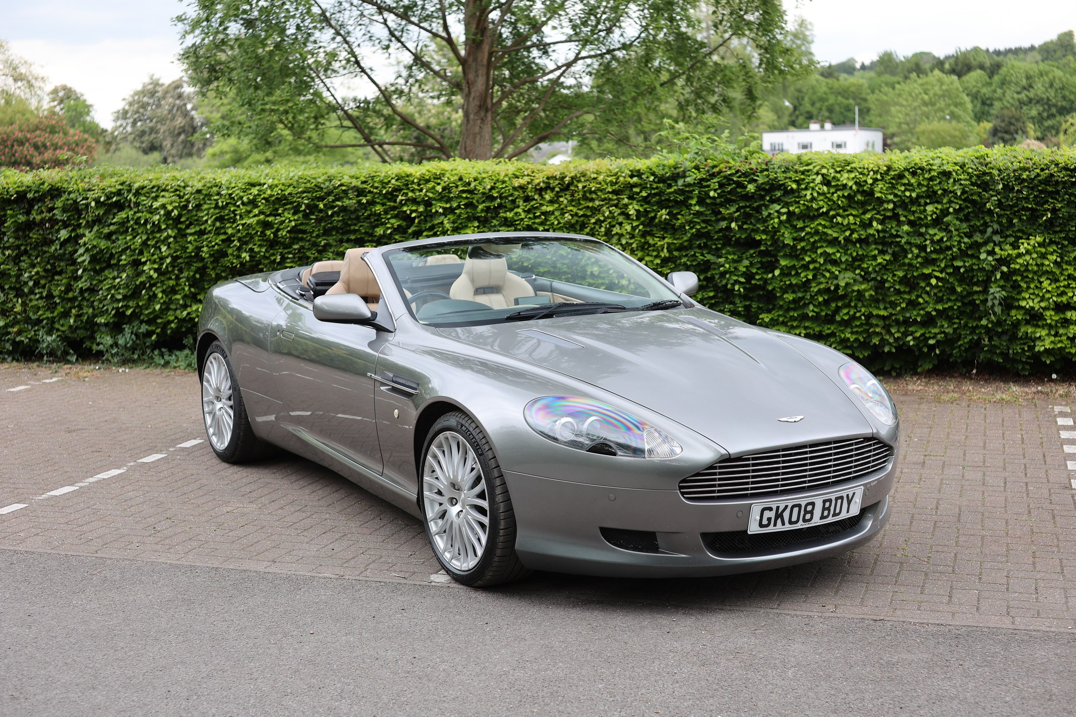 Photo 1 of 12 of 2008 Aston Martin DB9 Volante