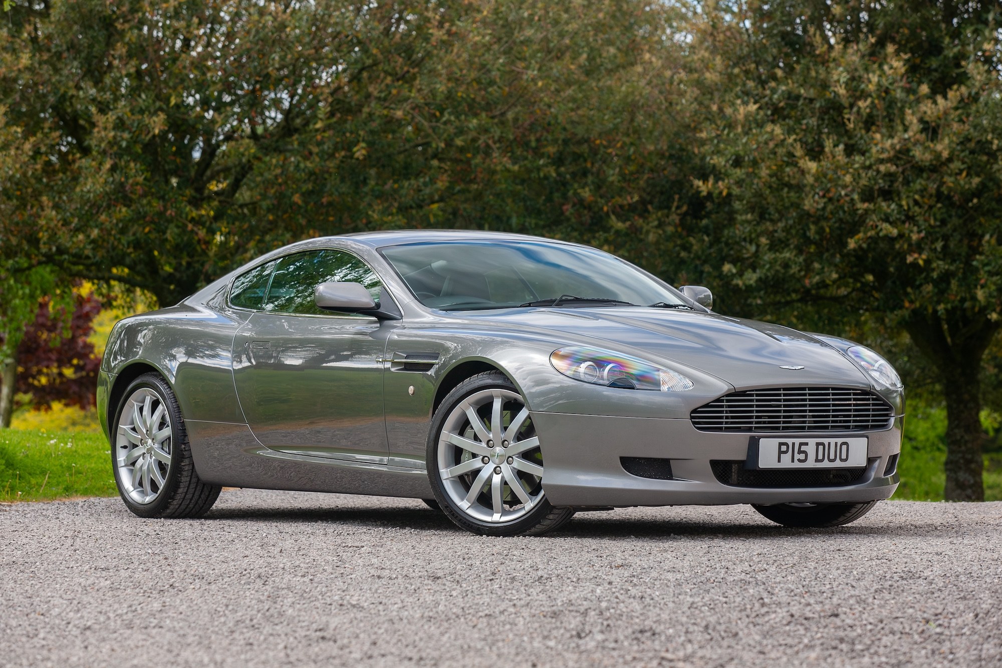 Photo 1 of 12 of 2004 Aston Martin DB9