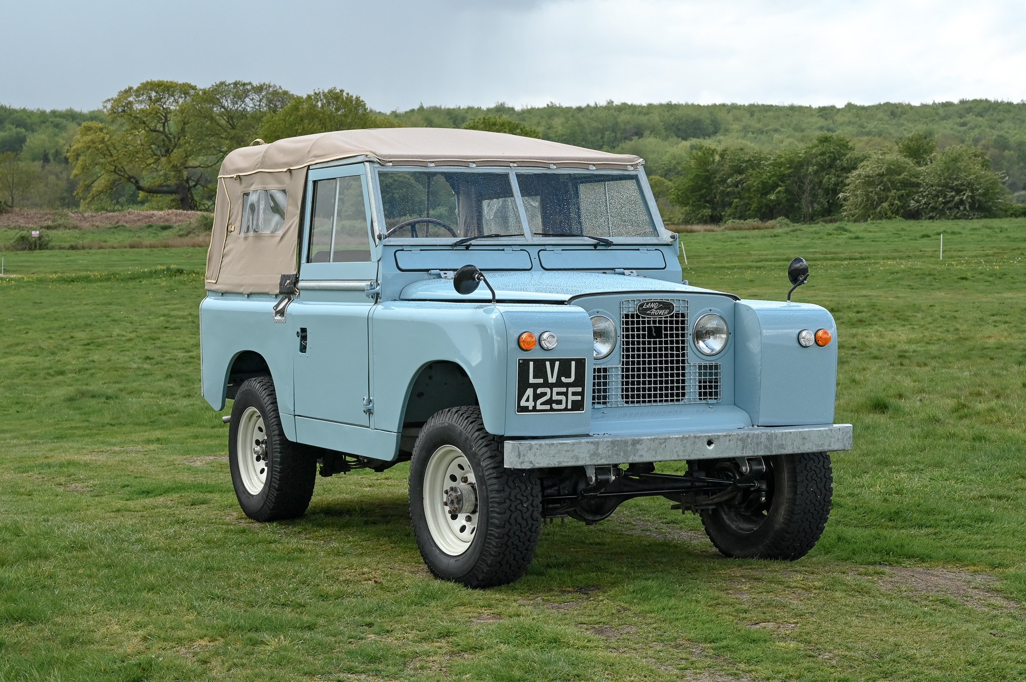 Photo 1 of 12 of 1968 Land Rover Series IIA 88"