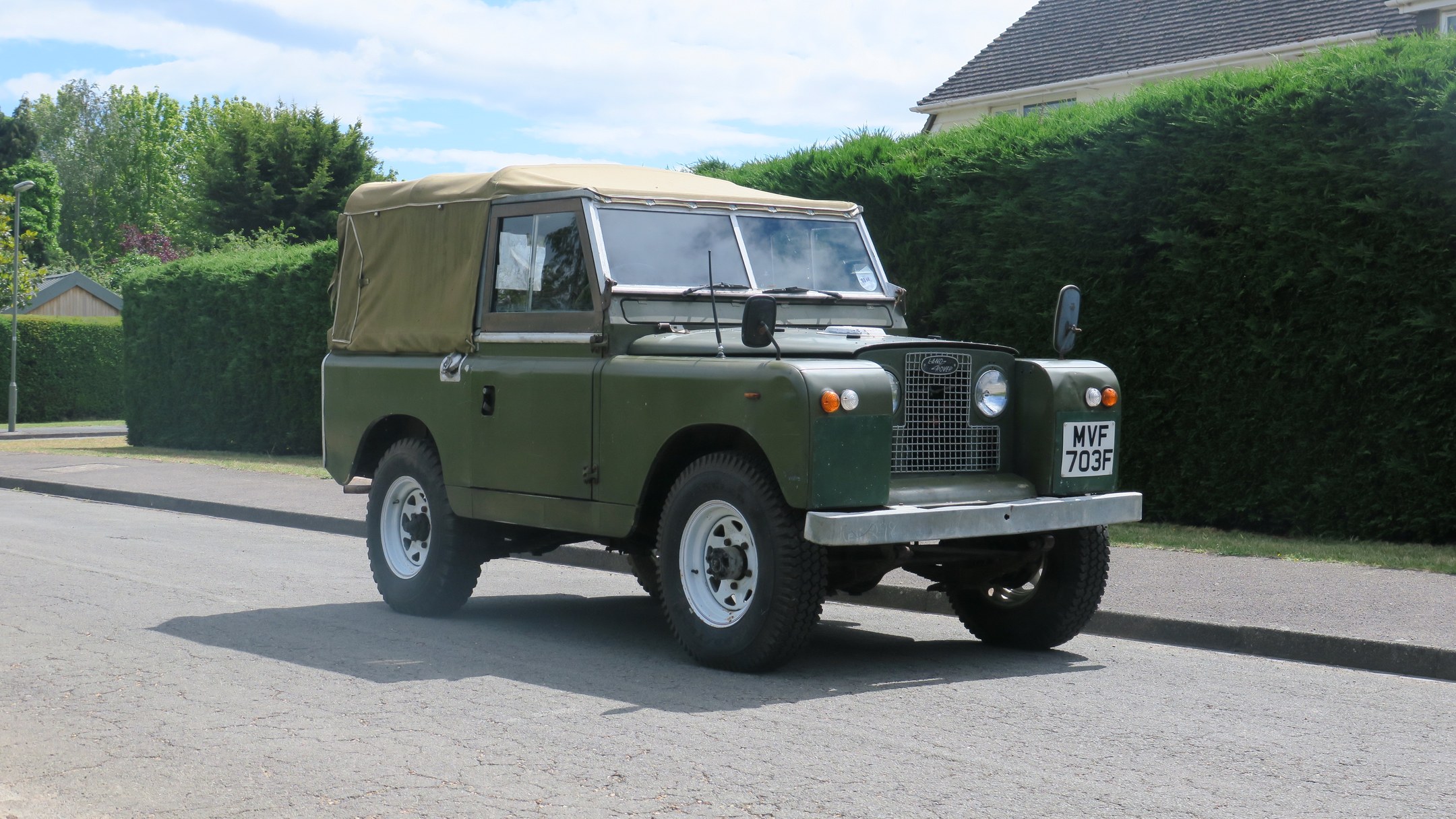 Photo 1 of 12 of 1967 Land Rover Series IIA 88"