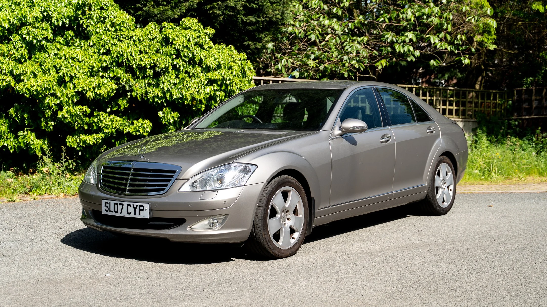 Photo 1 of 12 of 2007 Mercedes-Benz S320 CDI W221