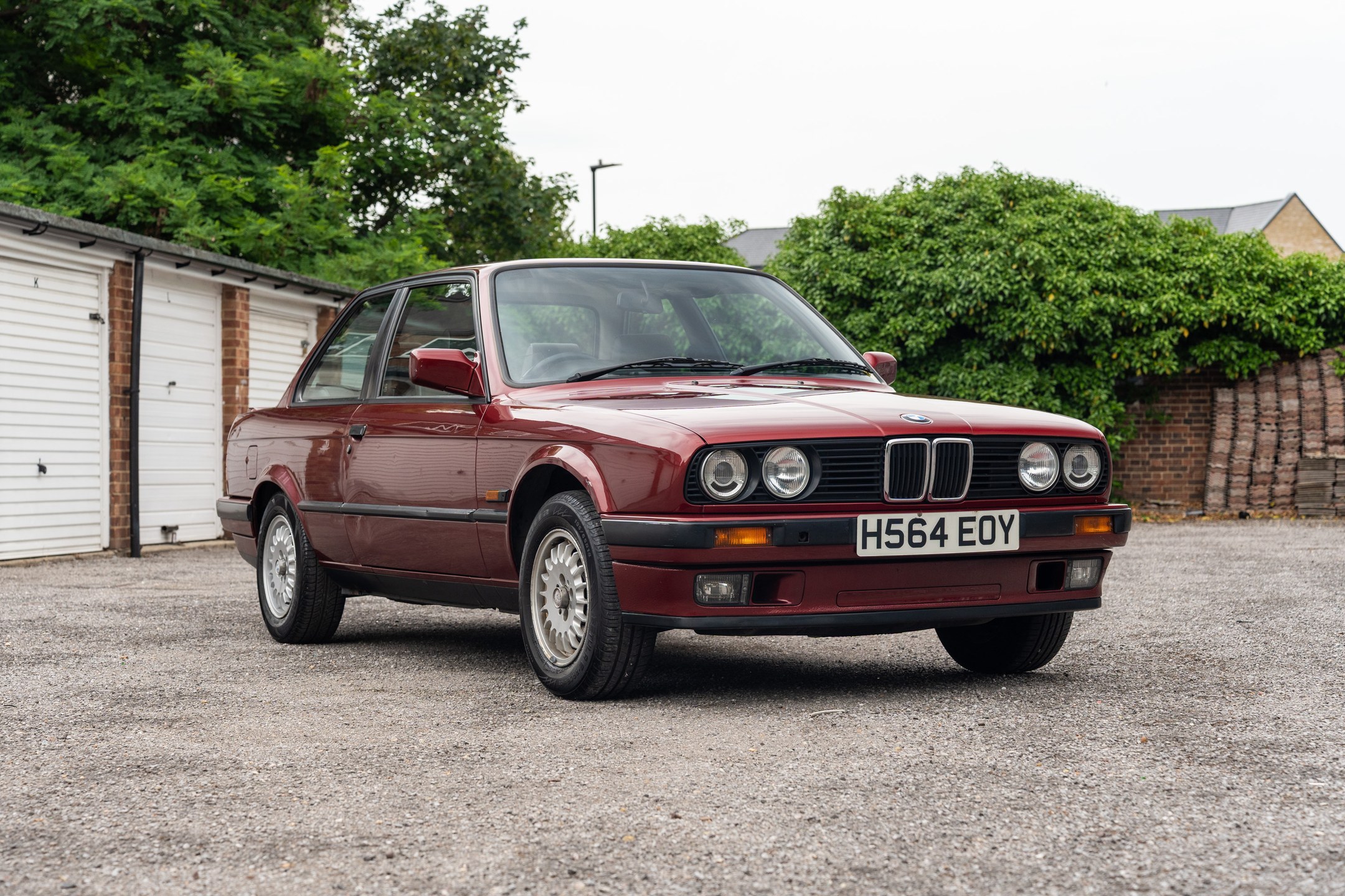 Photo 1 of 12 of 1990 BMW 316i Lux Auto (E30)