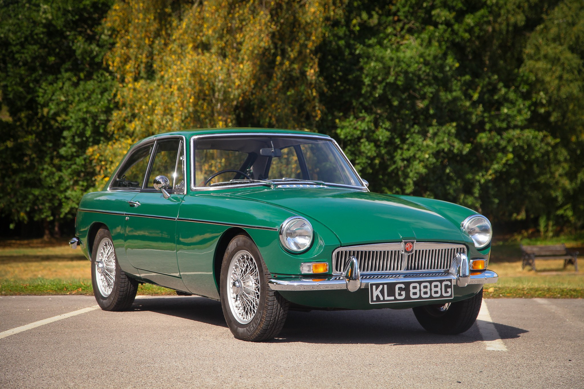 Photo 1 of 12 of 1969 MG MGB GT O/D