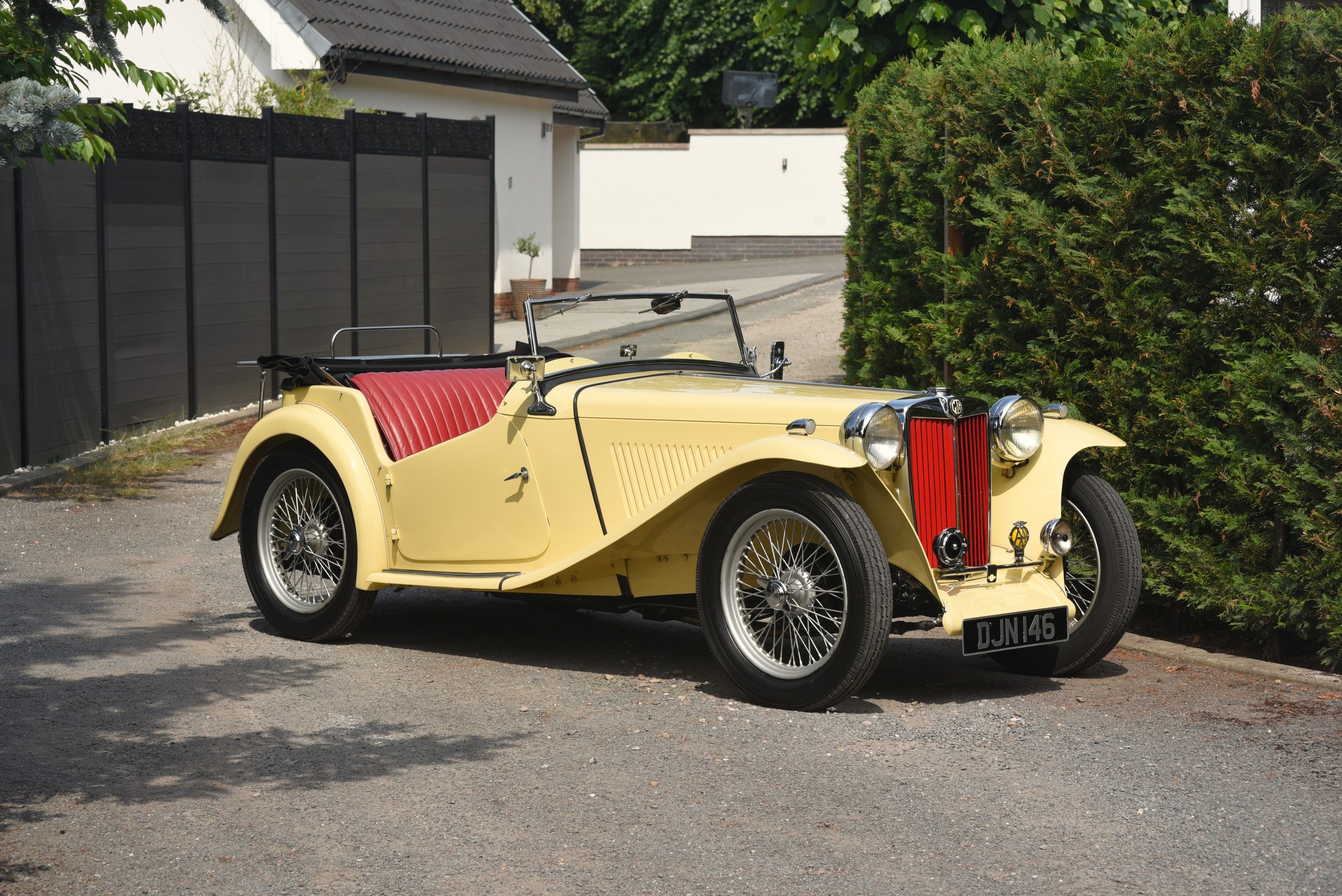 Photo 1 of 12 of 1949 MG TC