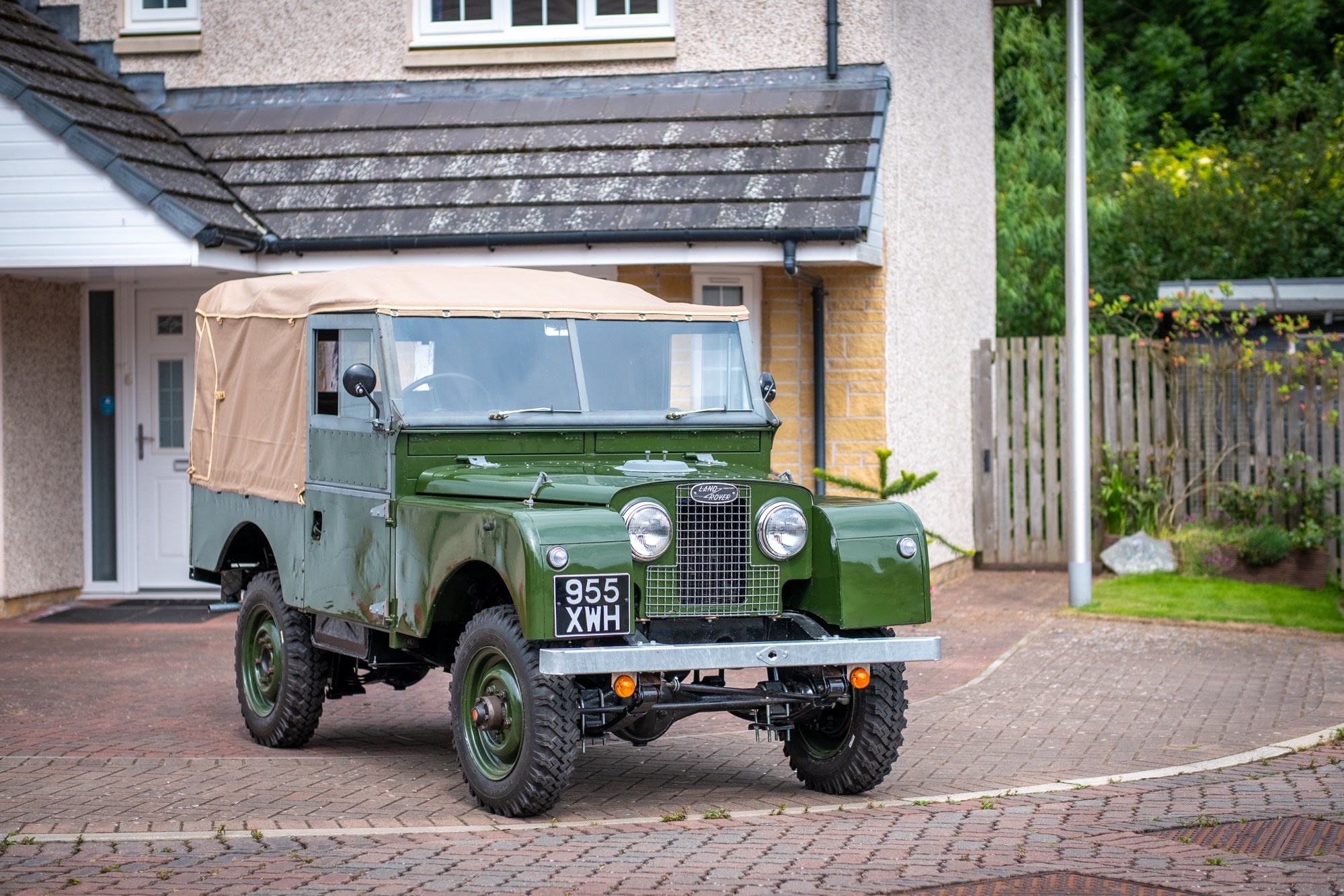 Photo 1 of 12 of 1956 Land Rover Series I 88"