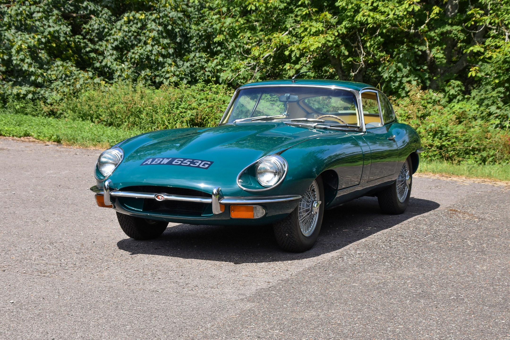 Photo 1 of 12 of 1969 Jaguar E-Type Series II FHC LHD