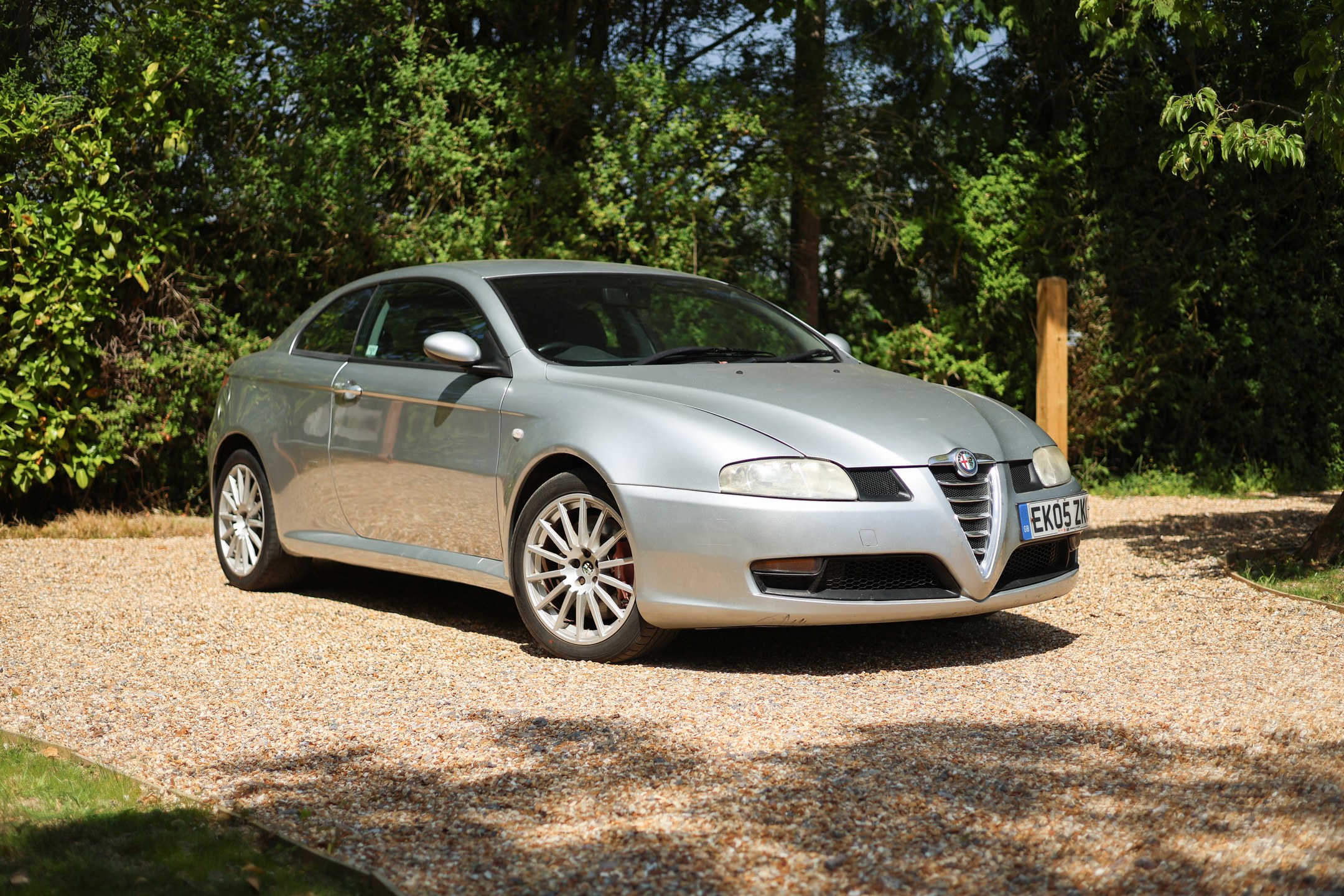 Photo 1 of 12 of 2005 Alfa Romeo GT 3.2 Busso V6