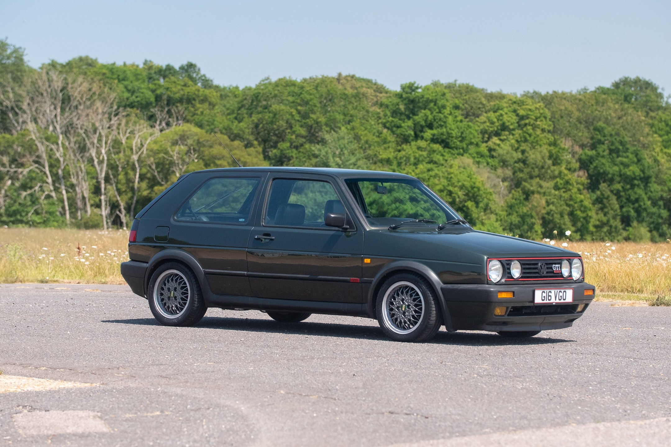 Photo 1 of 12 of 1990 Volkswagen Golf GTI 16V Mk2