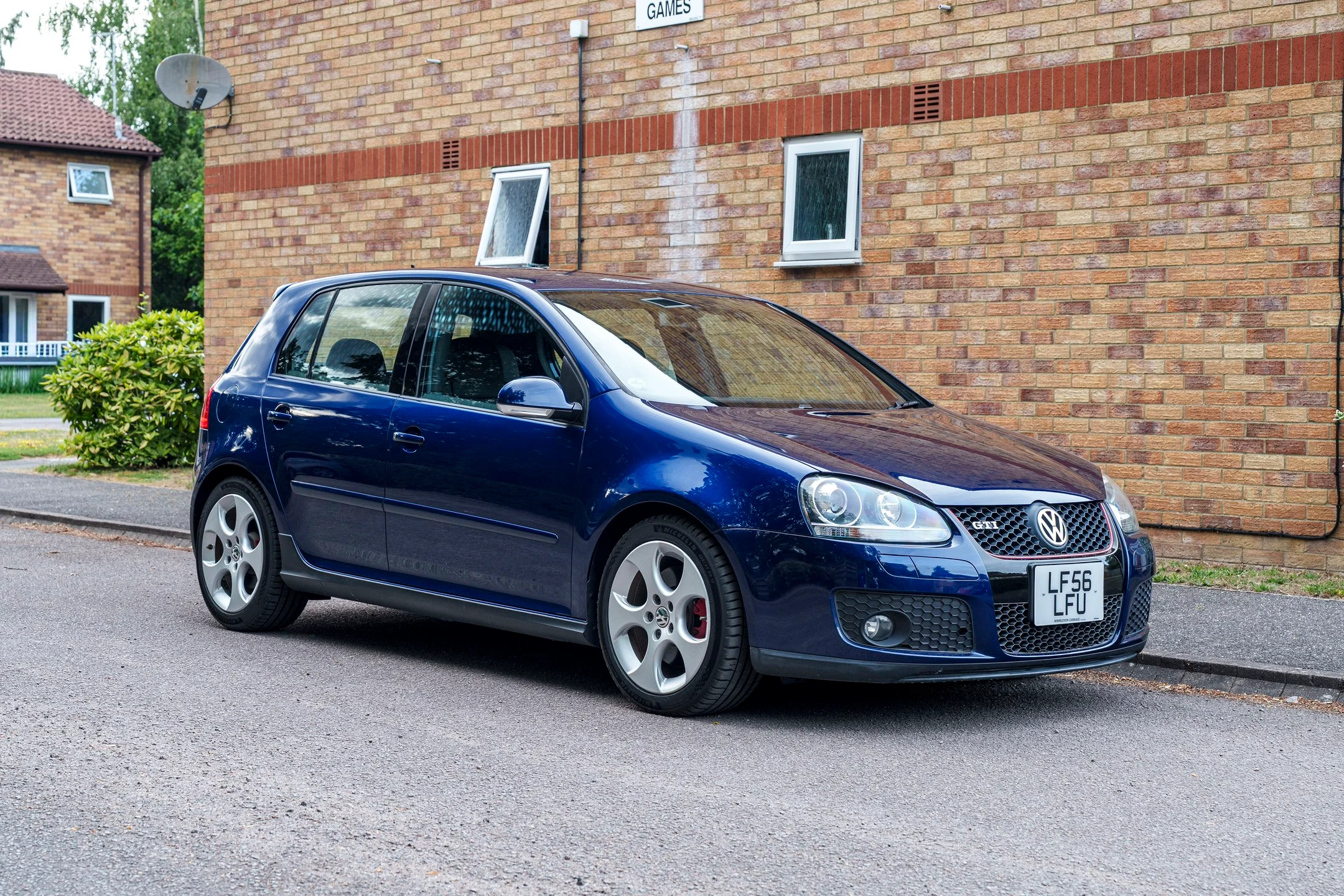 Photo 1 of 12 of 2007 Volkswagen Golf GTI DSG Mk5 - 9,610 Miles