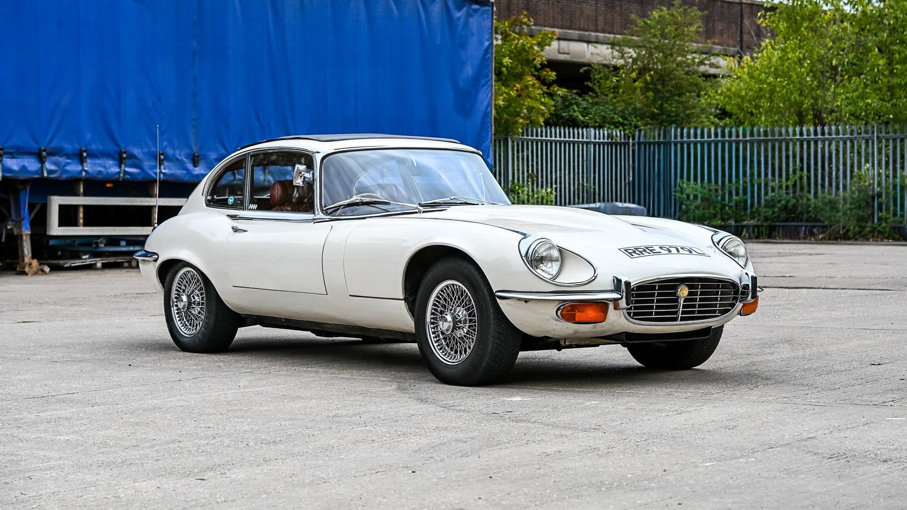 Photo 1 of 12 of 1973 Jaguar E-Type Series 3 V12