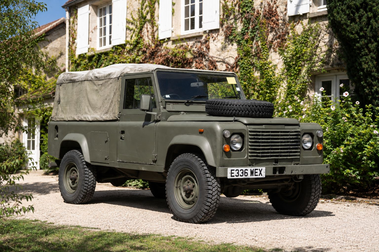 Photo 1 of 12 of 1987 Land Rover One Ten Ex-MOD
