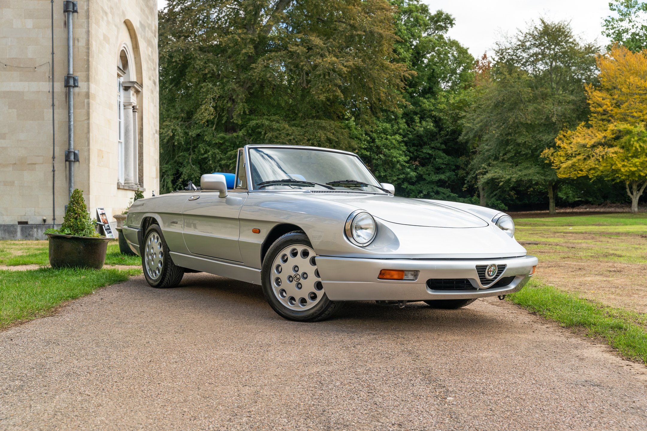 1990 Alfa Romeo Spider Series 4