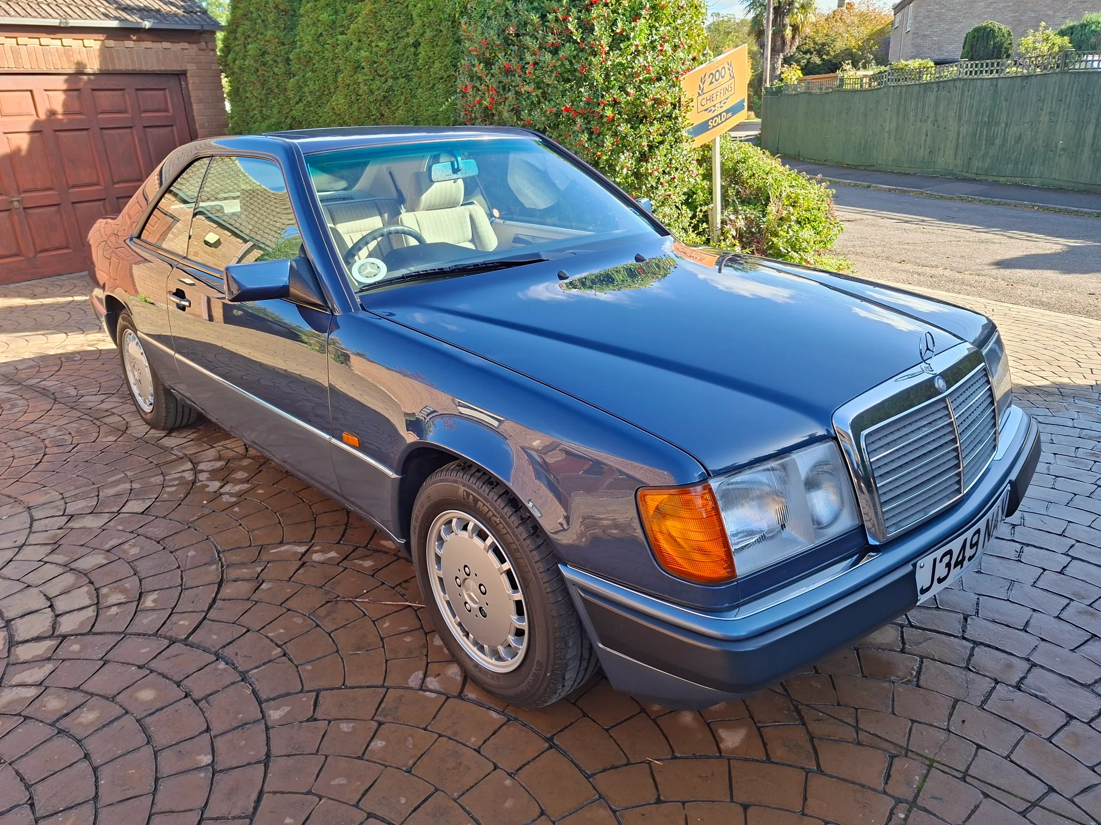 1991 Mercedes-Benz 230CE C124