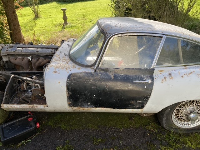 1962 Jaguar E Type 3.8L FHC ‘Flat Floor’ Project