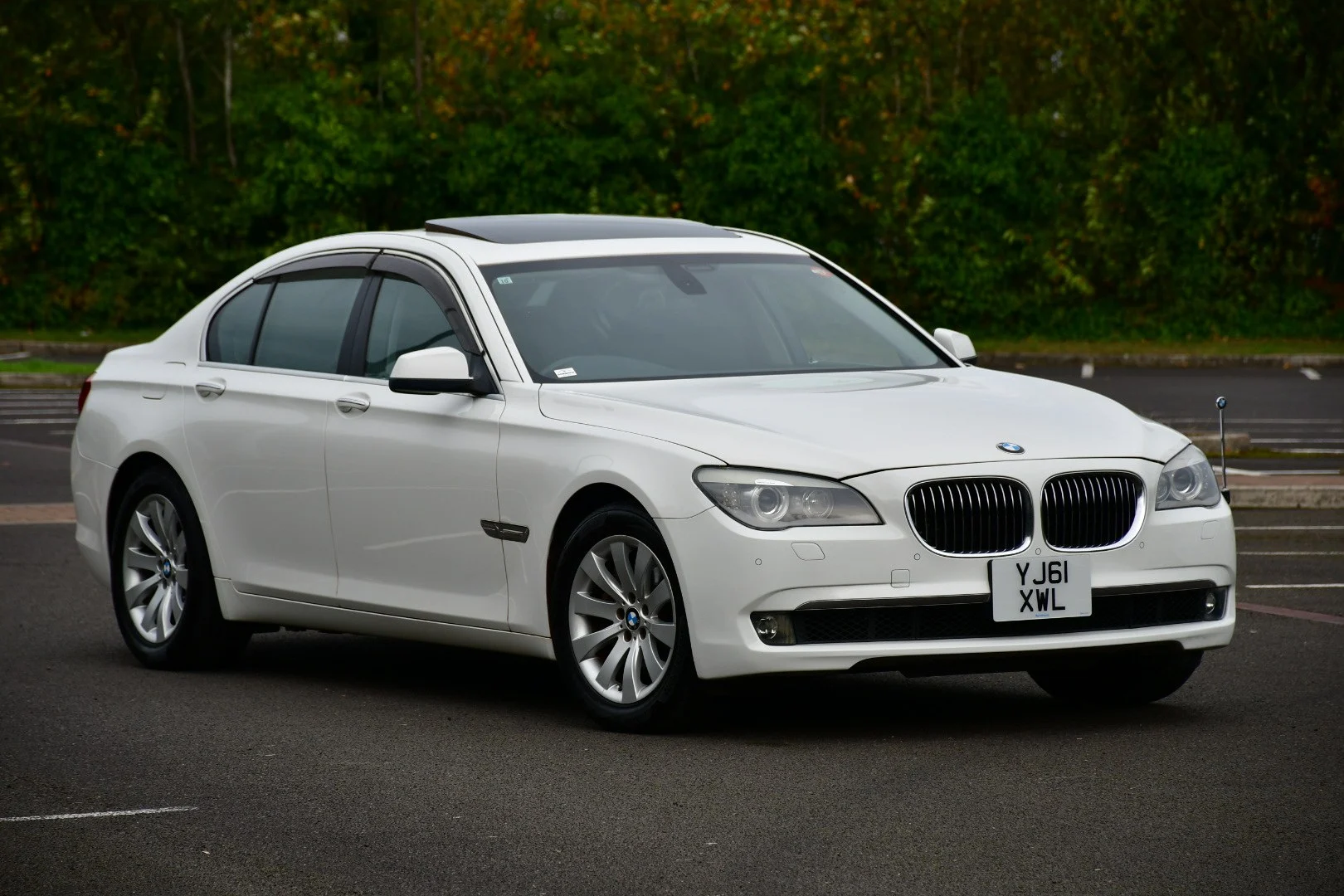 2011 BMW 740i