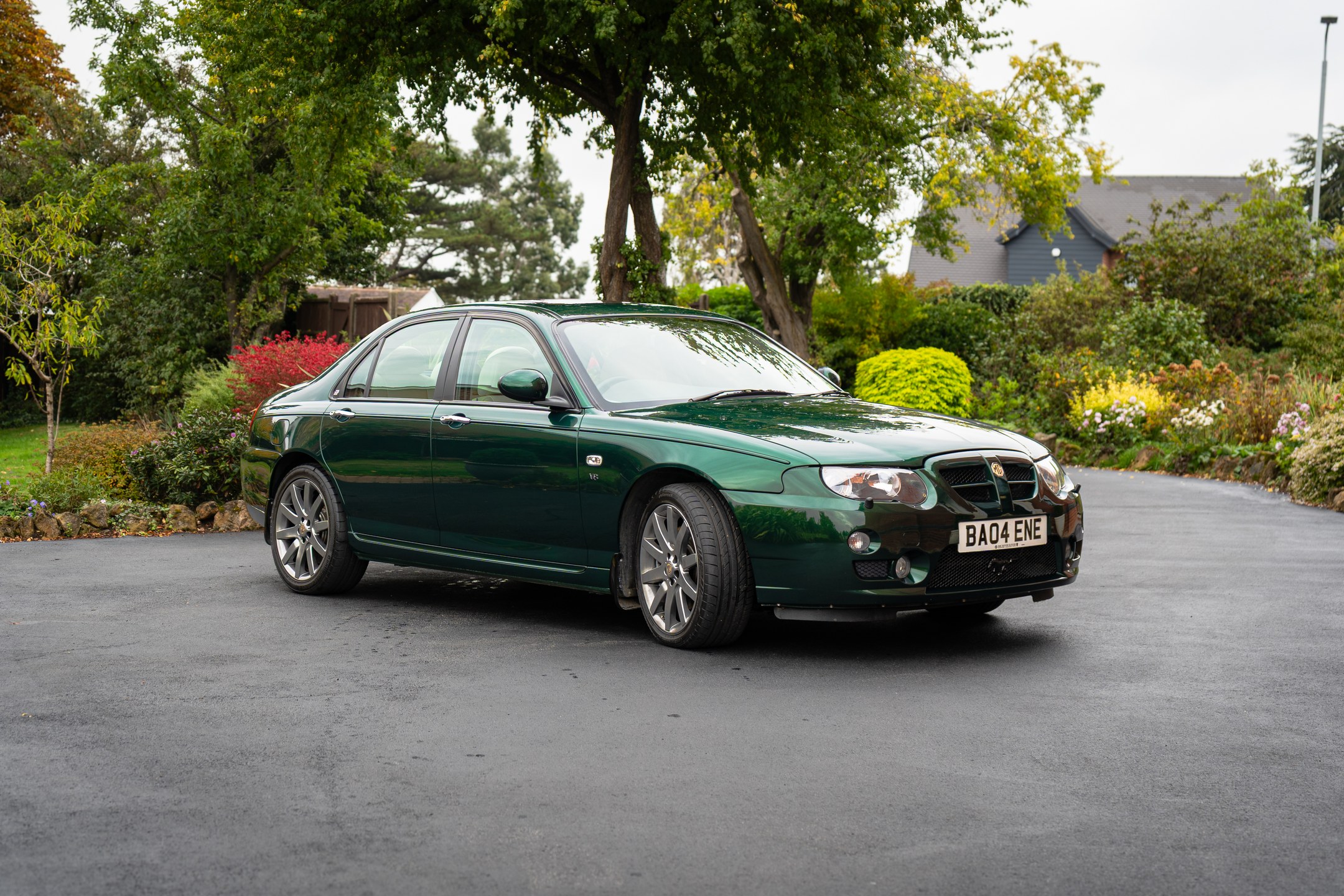 2004 MG ZT 260 SE V8