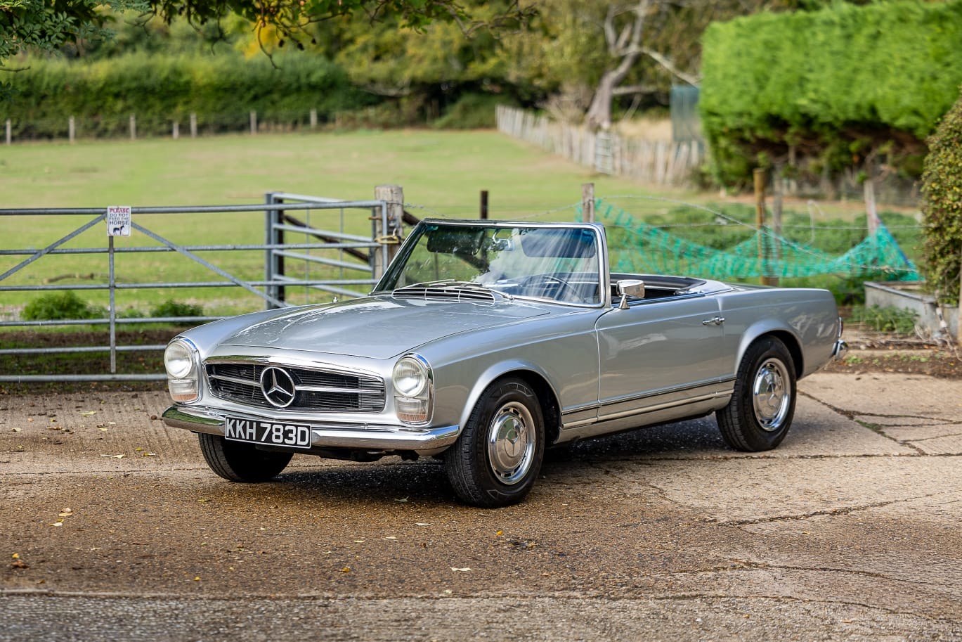 1966 Mercedes-Benz 230SL ‘Pagoda’ Manual LHD W113