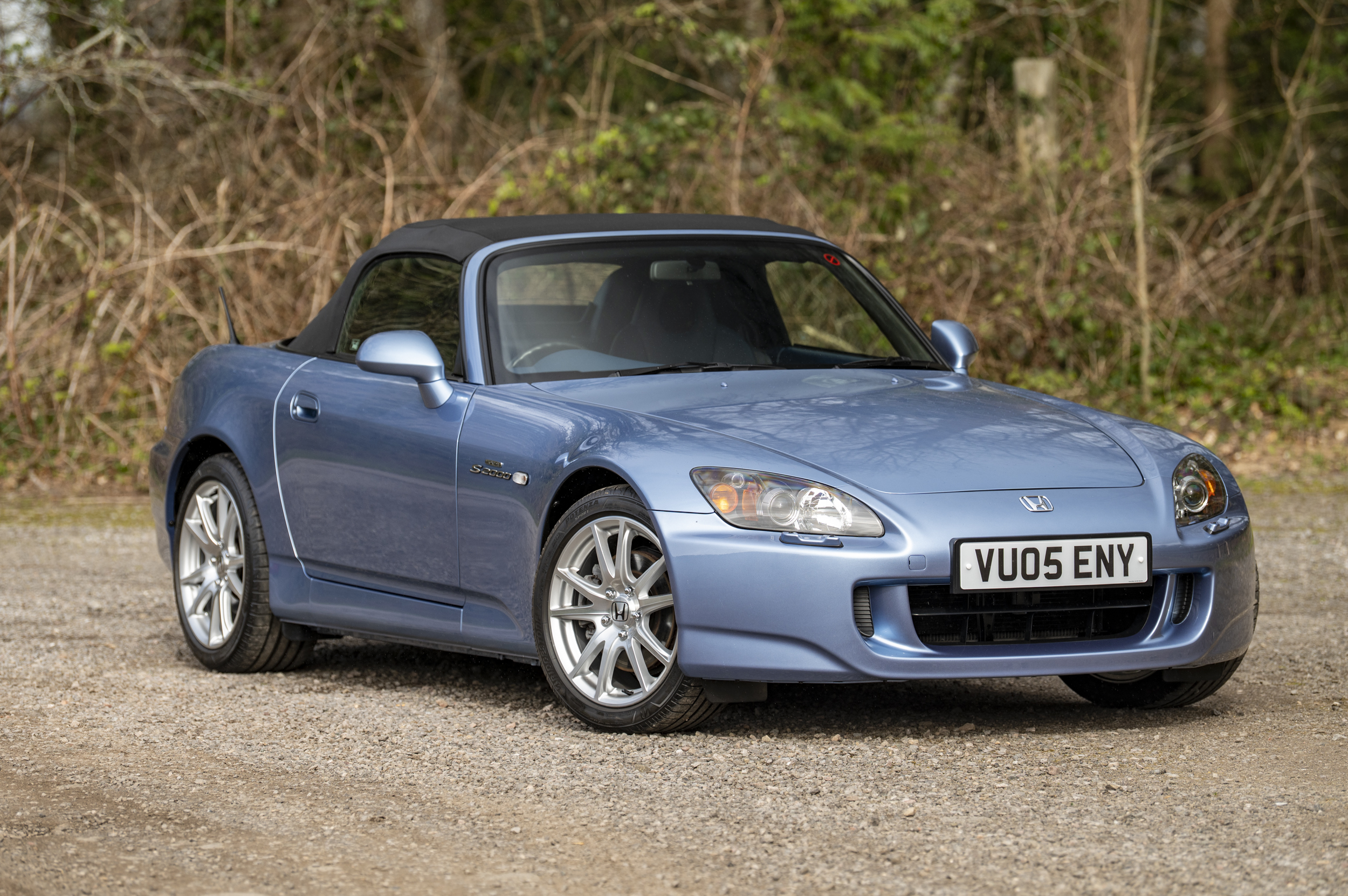 Photo 1 of 12 of 2005 Honda S2000 - 7,650 Miles