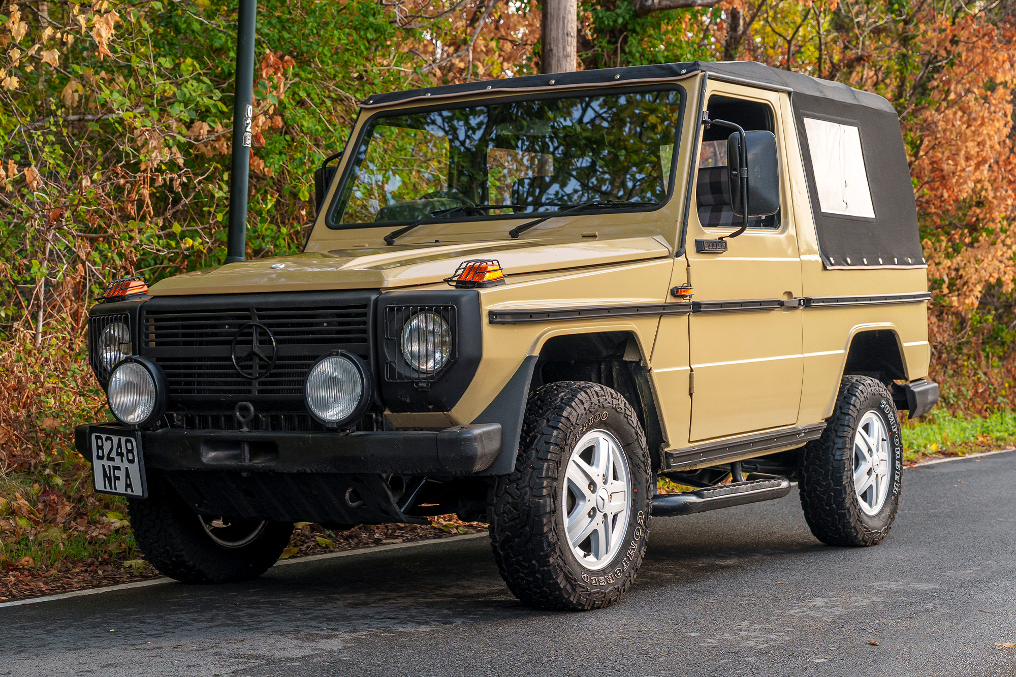 1984 Mercedes-Benz (W460) 300GD Cabriolet